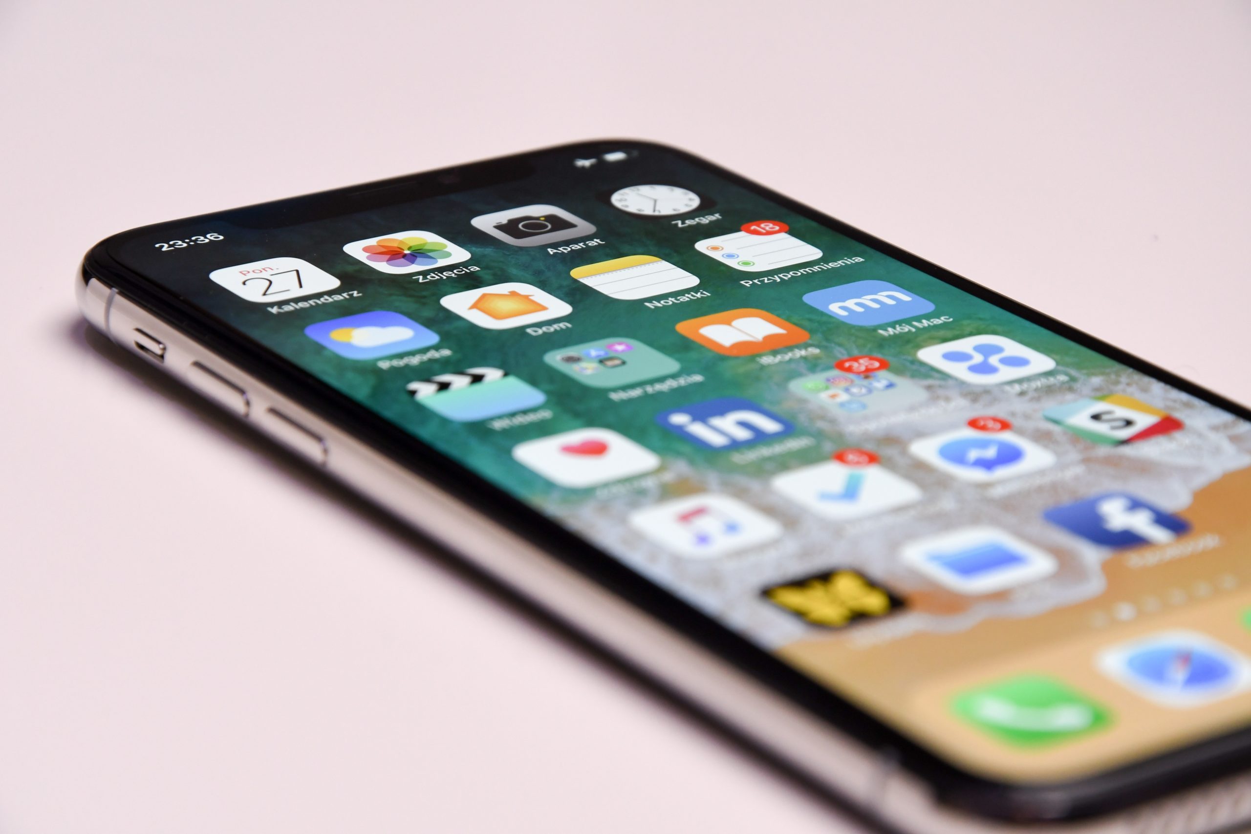 Parent Gift Guide: New iPhone Safety Features